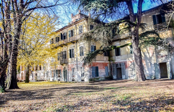 Villa Storica il Chiossetto da ristrutturare ad Asti, Monferrato